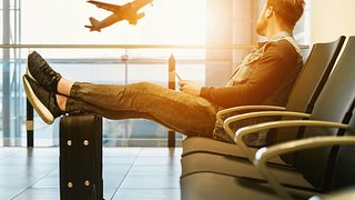 Traveling Alone: Tips & Vocabulary